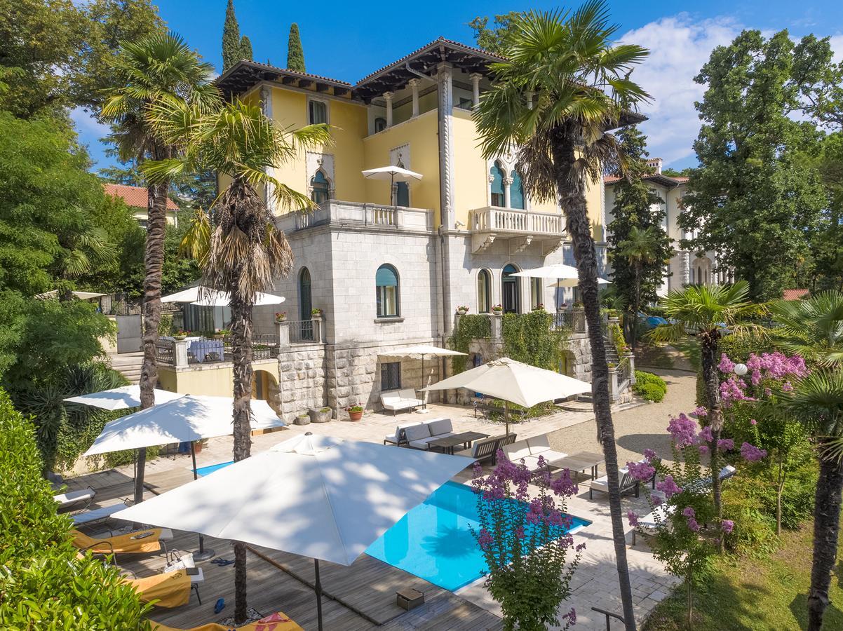 Hotel Villa Astra Lovran Exterior foto