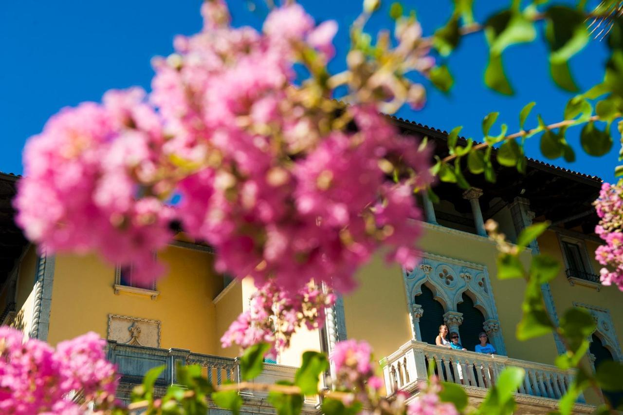 Hotel Villa Astra Lovran Exterior foto
